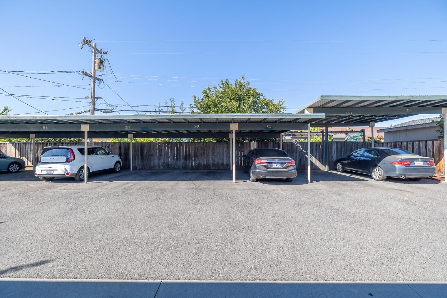 Detail Gallery Image 7 of 19 For 1423 &1425 Essex Way, San Jose,  CA 95117 - – Beds | – Baths