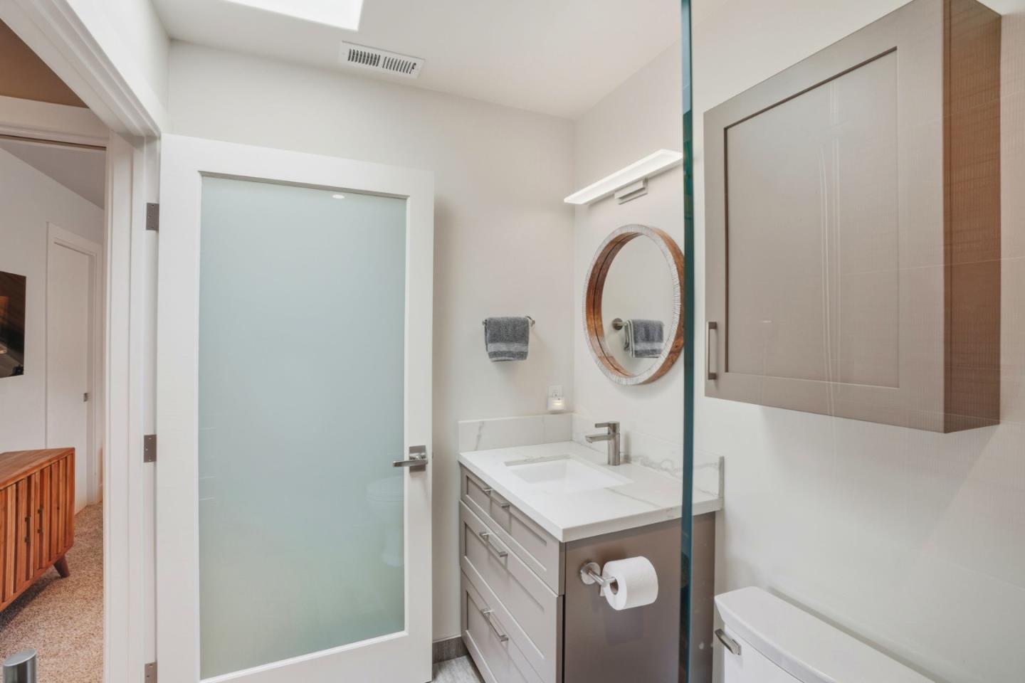 Detail Gallery Image 23 of 32 For 207 Hacienda Carmel, Carmel,  CA 93923 - 2 Beds | 2 Baths