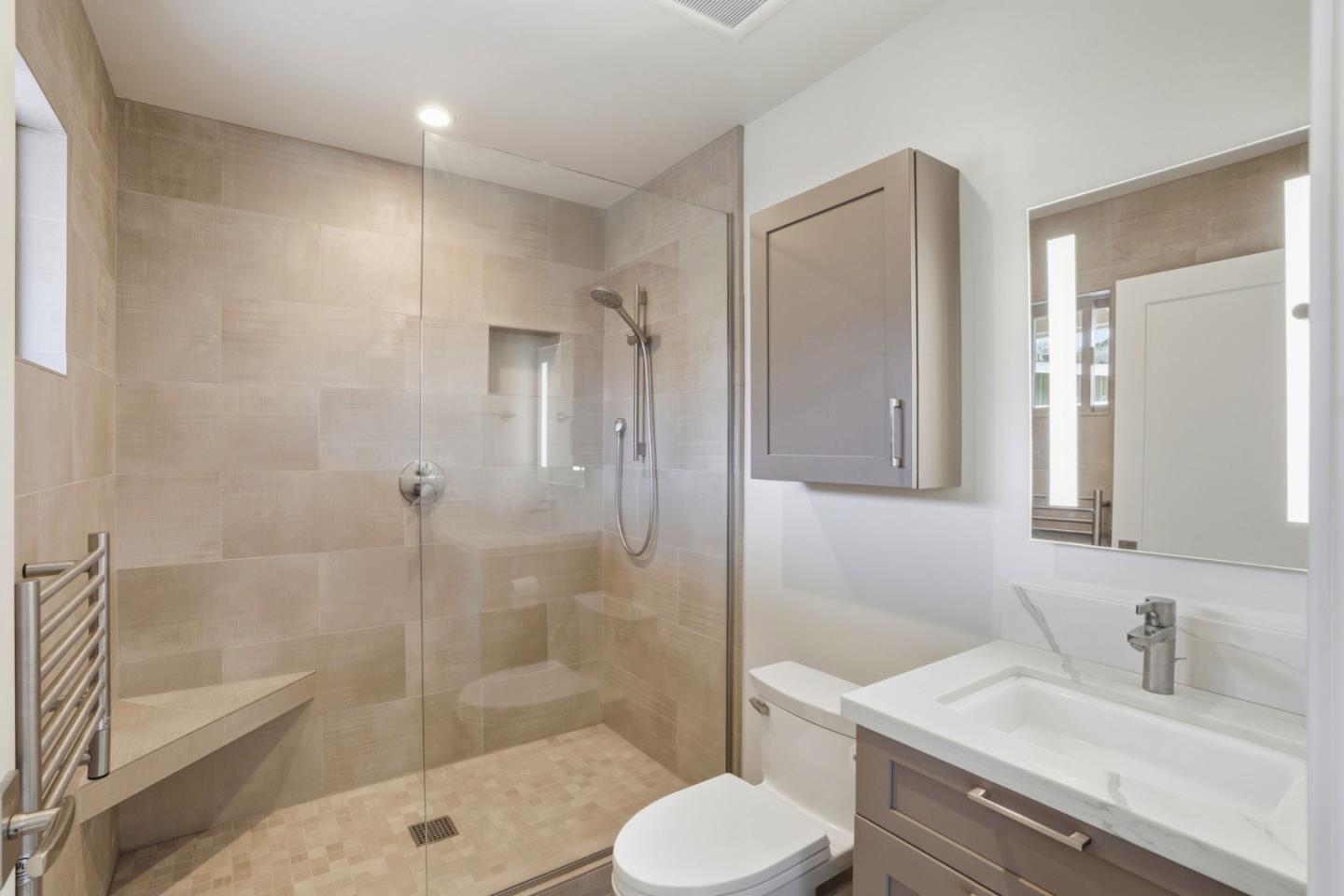 Detail Gallery Image 24 of 32 For 207 Hacienda Carmel, Carmel,  CA 93923 - 2 Beds | 2 Baths