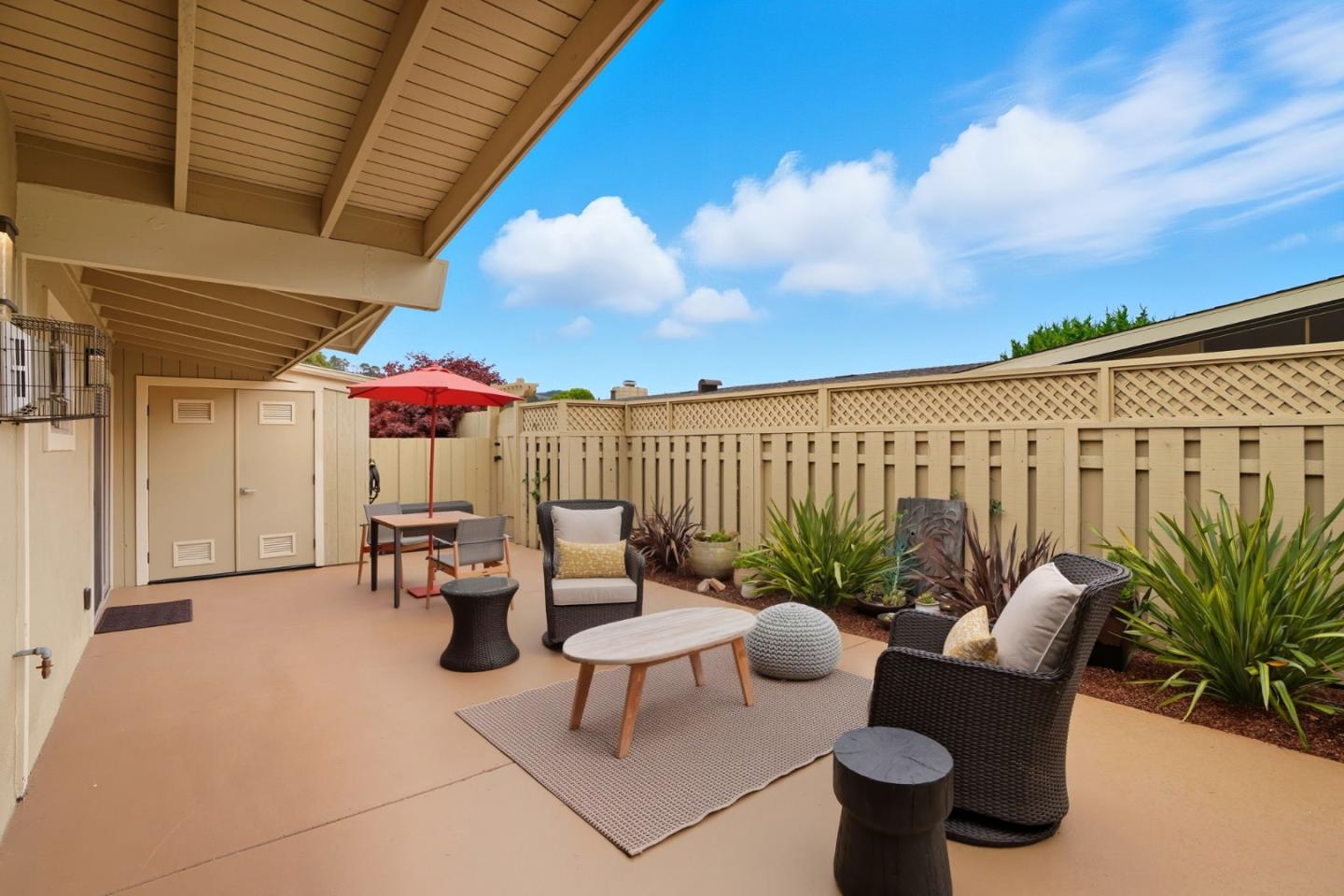 Detail Gallery Image 26 of 32 For 207 Hacienda Carmel, Carmel,  CA 93923 - 2 Beds | 2 Baths