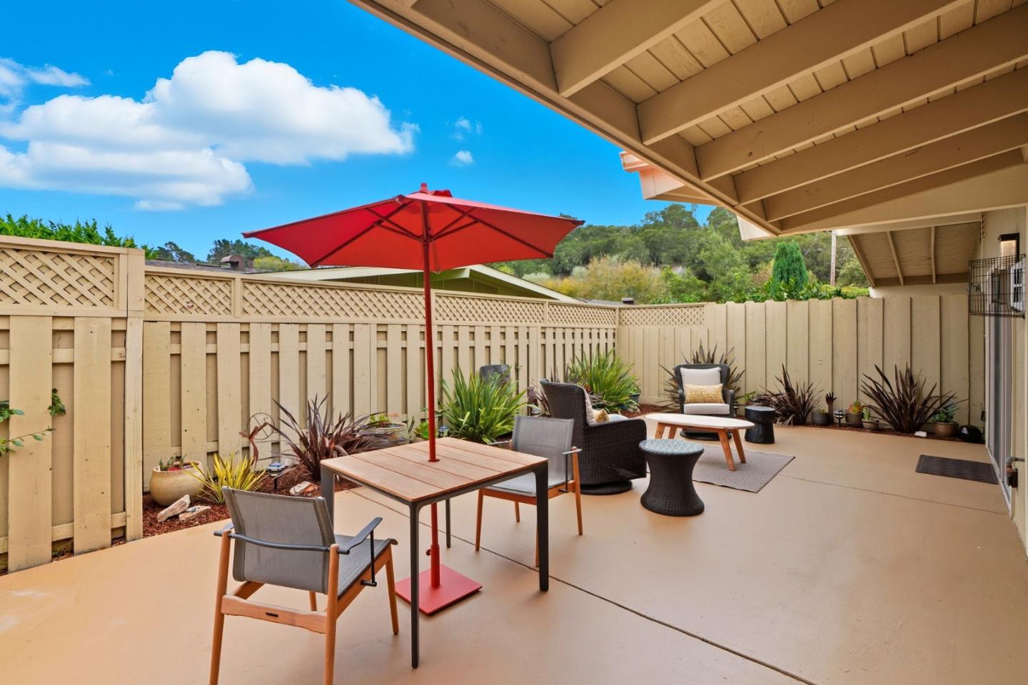 Detail Gallery Image 27 of 32 For 207 Hacienda Carmel, Carmel,  CA 93923 - 2 Beds | 2 Baths