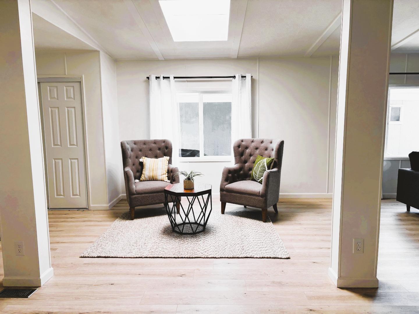 Detail Gallery Image 16 of 34 For 128 Chateau La Salle Dr #128,  San Jose,  CA 95111 - 3 Beds | 2 Baths