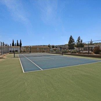 Detail Gallery Image 33 of 34 For 128 Chateau La Salle Dr #128,  San Jose,  CA 95111 - 3 Beds | 2 Baths