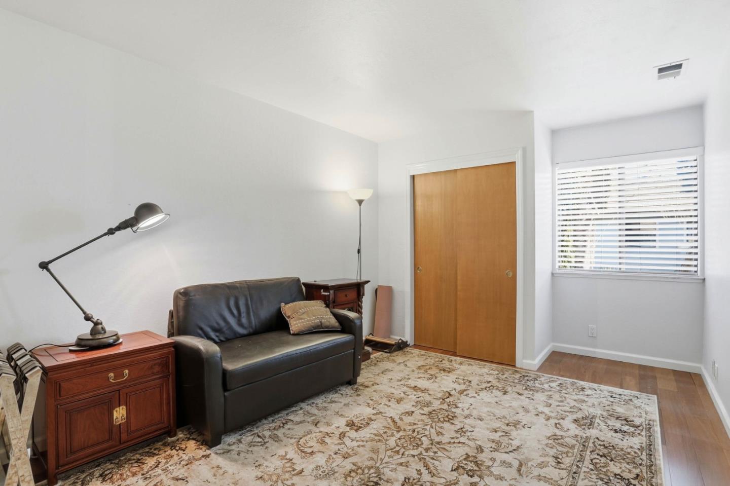 Detail Gallery Image 22 of 41 For 4967 Cherry Ave, San Jose,  CA 95118 - 3 Beds | 2/1 Baths