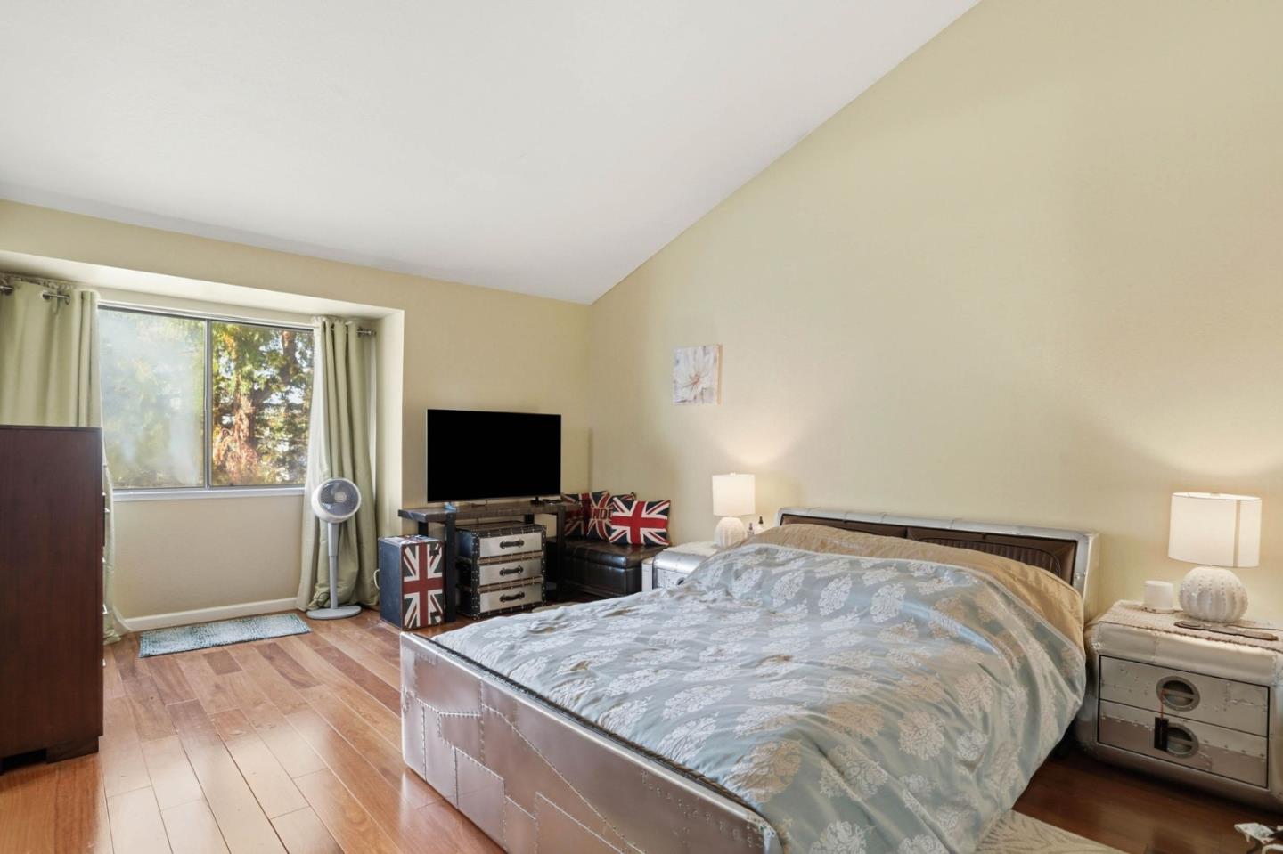 Detail Gallery Image 25 of 41 For 4967 Cherry Ave, San Jose,  CA 95118 - 3 Beds | 2/1 Baths