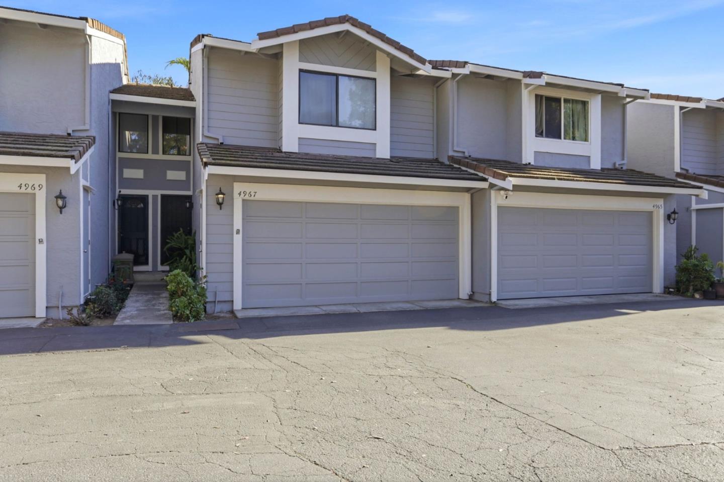 Detail Gallery Image 4 of 41 For 4967 Cherry Ave, San Jose,  CA 95118 - 3 Beds | 2/1 Baths