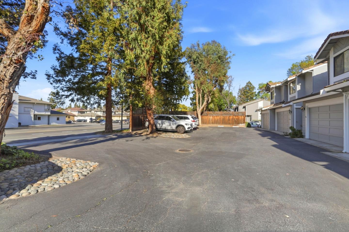 Detail Gallery Image 41 of 41 For 4967 Cherry Ave, San Jose,  CA 95118 - 3 Beds | 2/1 Baths