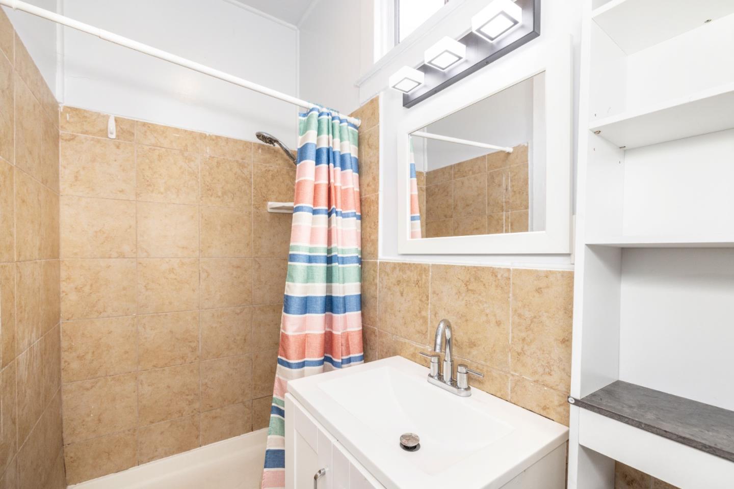 Detail Gallery Image 10 of 20 For 620 22nd St, Richmond,  CA 94801 - 3 Beds | 2 Baths