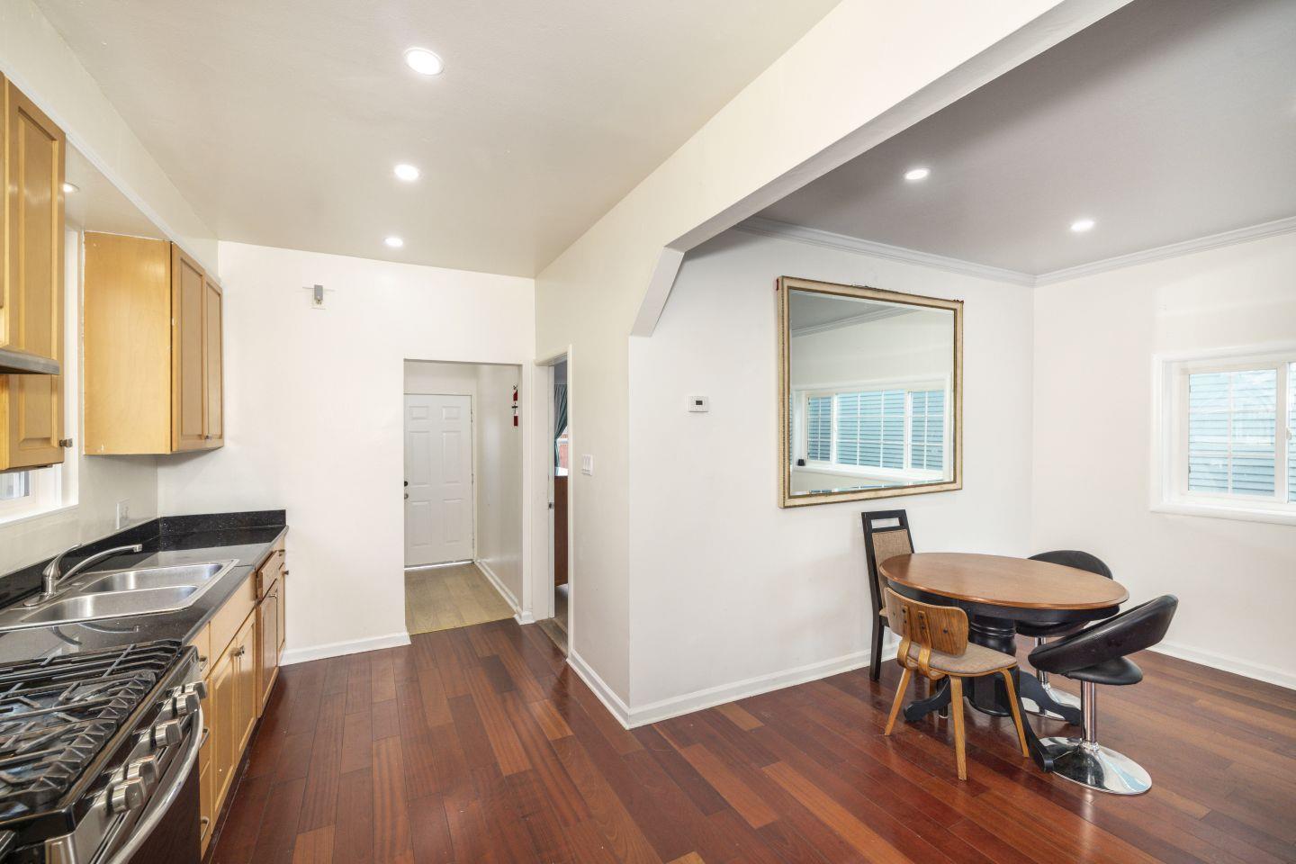 Detail Gallery Image 8 of 20 For 620 22nd St, Richmond,  CA 94801 - 3 Beds | 2 Baths