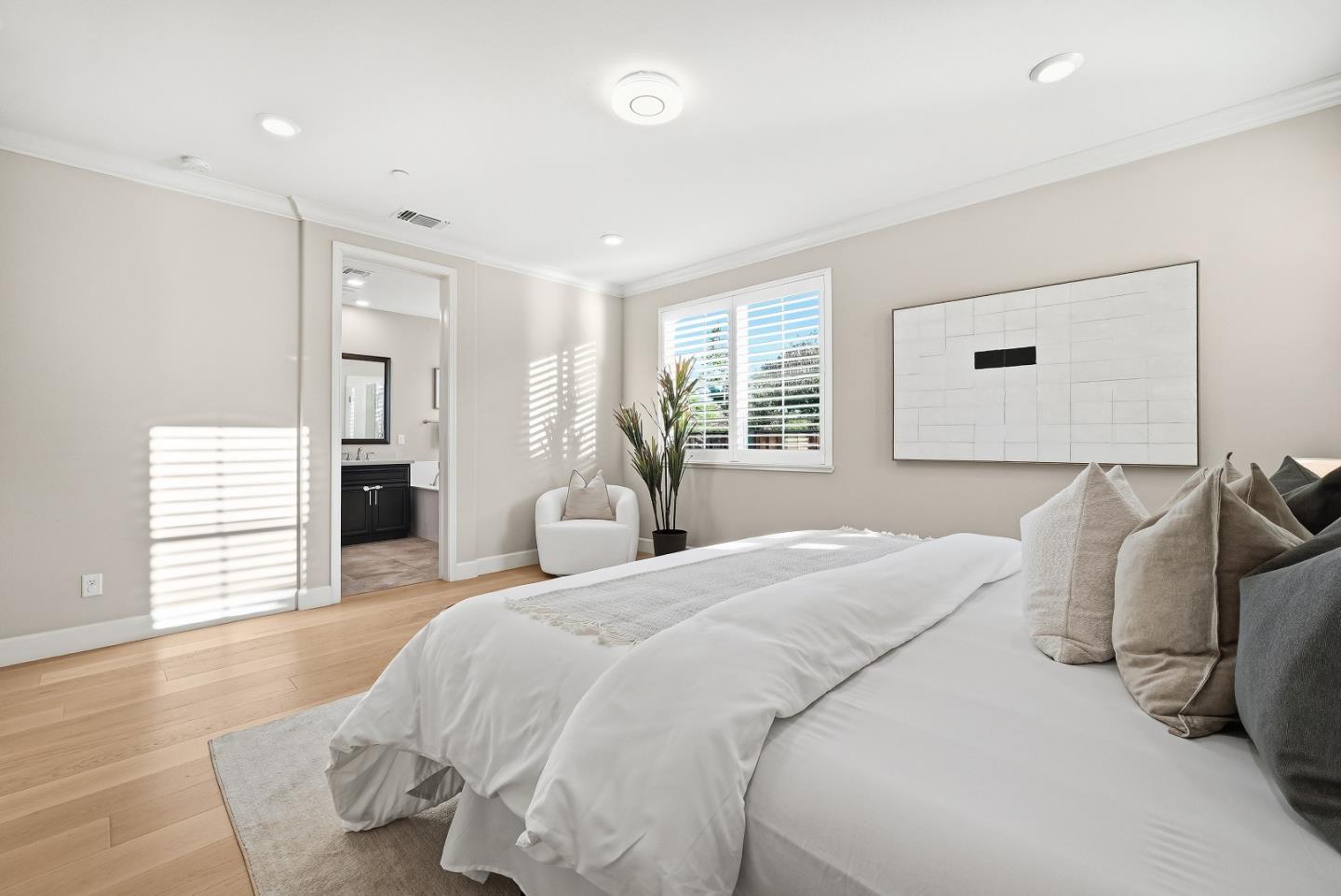 Detail Gallery Image 25 of 52 For 34135 Bridle St, Fremont,  CA 94555 - 4 Beds | 3 Baths