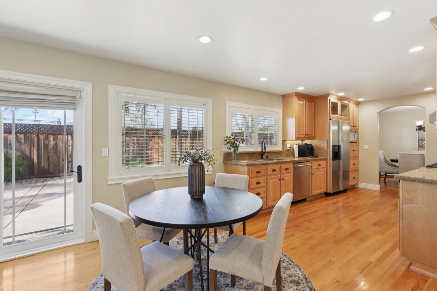 Detail Gallery Image 7 of 27 For 4220 Corte De Tebaldi, San Jose,  CA 95118 - 4 Beds | 2/1 Baths