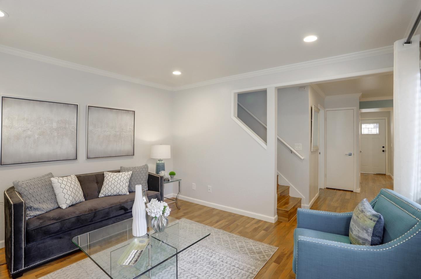 Detail Gallery Image 6 of 28 For 545 Cassatt Way, San Jose,  CA 95125 - 3 Beds | 2/1 Baths