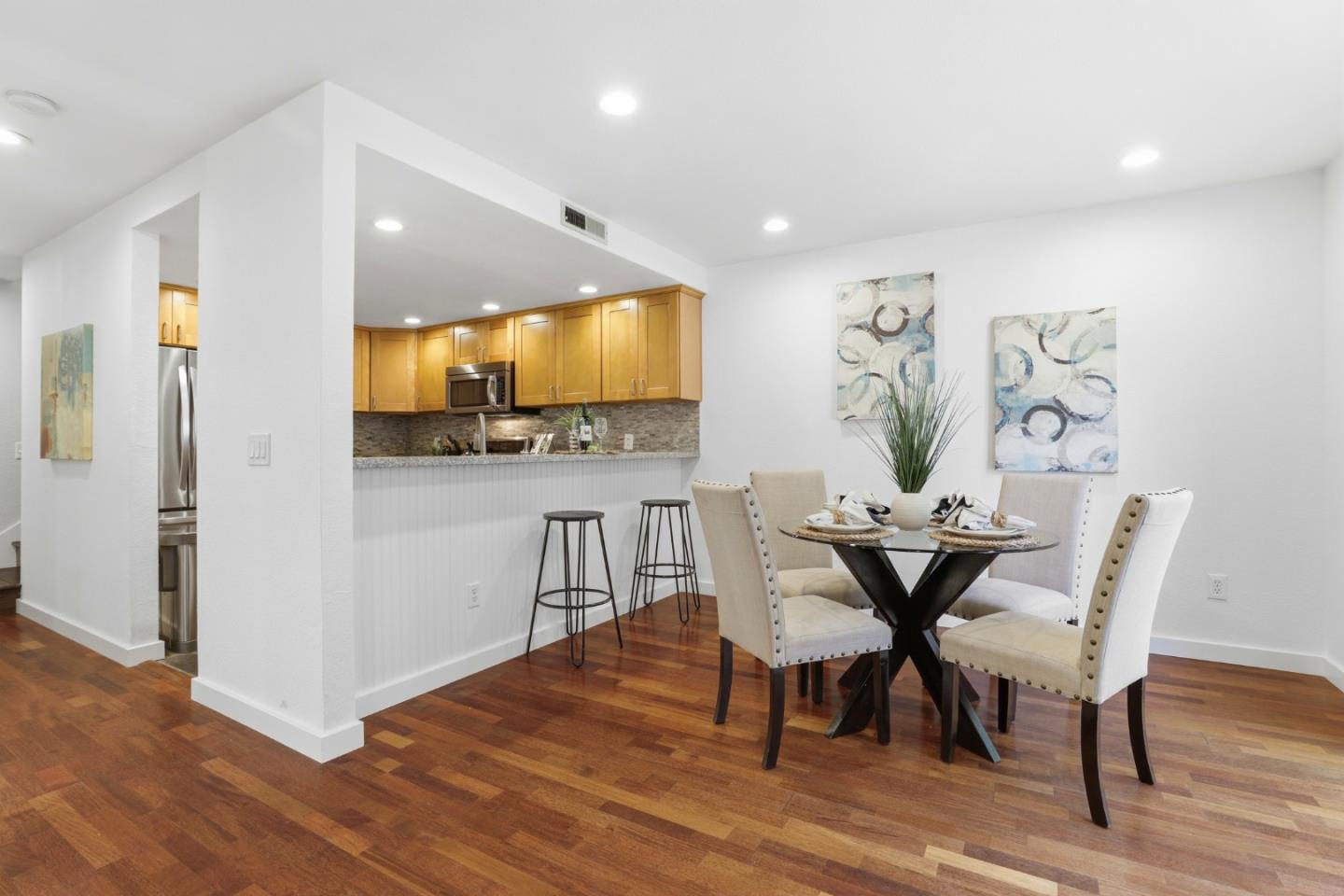 Detail Gallery Image 11 of 37 For 81 Frontier Trail Dr, San Jose,  CA 95136 - 3 Beds | 2/1 Baths