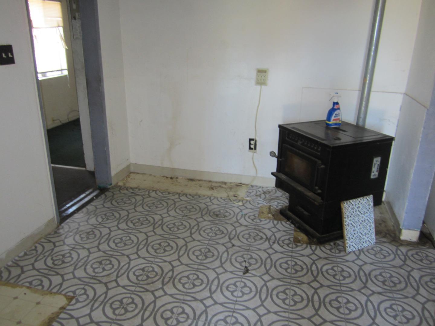 Detail Gallery Image 2 of 27 For 1647 N Gilchrist Ave, Stockton,  CA 95205 - 3 Beds | 1 Baths