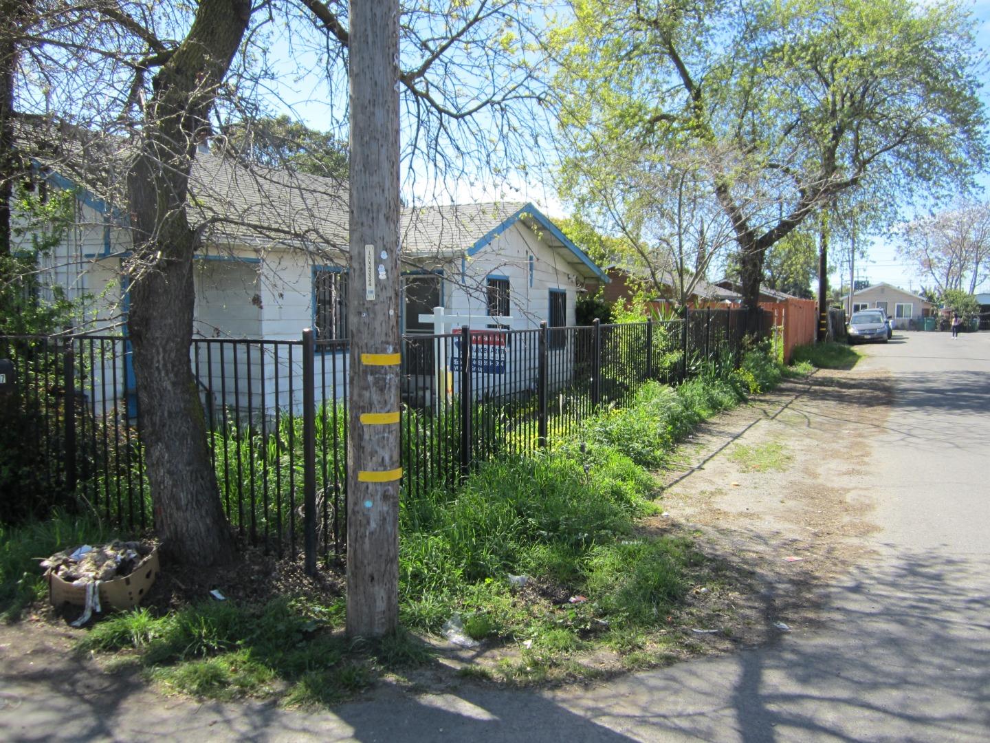 Detail Gallery Image 20 of 27 For 1647 N Gilchrist Ave, Stockton,  CA 95205 - 3 Beds | 1 Baths