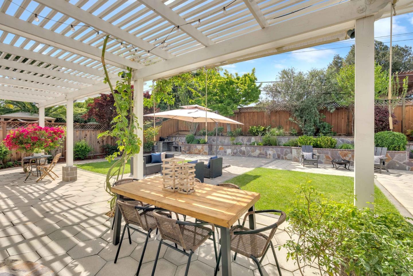 Detail Gallery Image 38 of 47 For 6529 Fall River Dr, San Jose,  CA 95120 - 5 Beds | 3 Baths