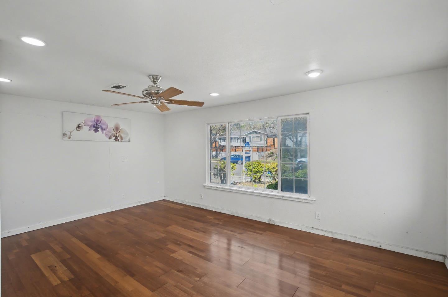 Detail Gallery Image 15 of 53 For 1137 Champagne Ln, San Jose,  CA 95132 - 3 Beds | 2 Baths