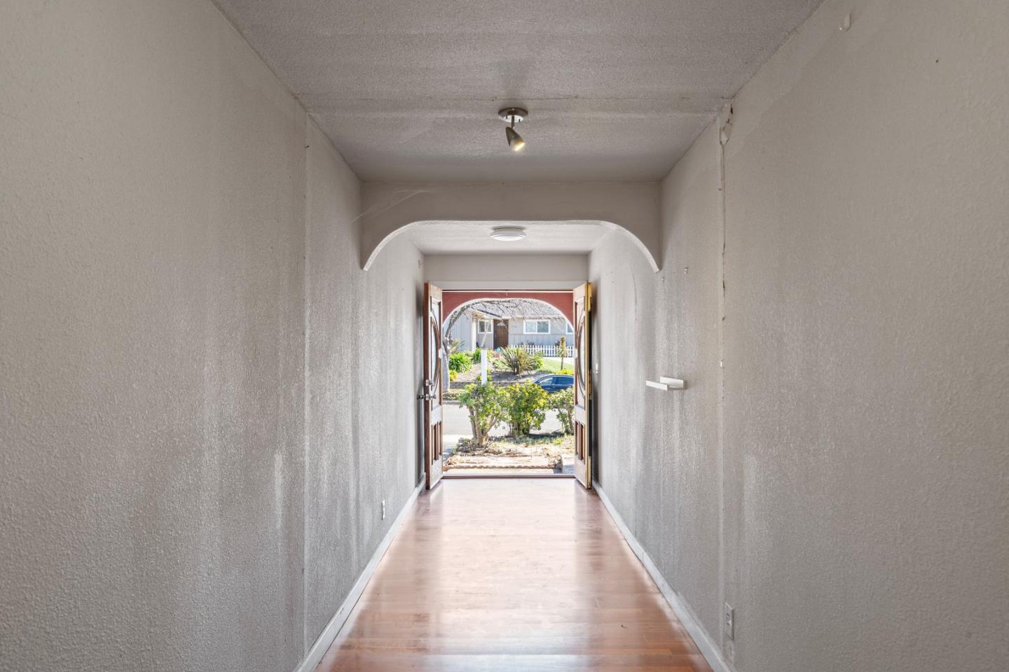 Detail Gallery Image 22 of 53 For 1137 Champagne Ln, San Jose,  CA 95132 - 3 Beds | 2 Baths