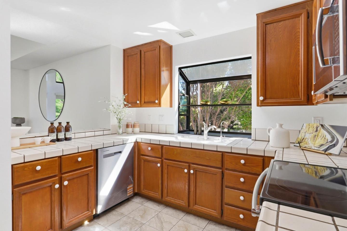 Photo #10: ML82037684 Listing: Photo #10