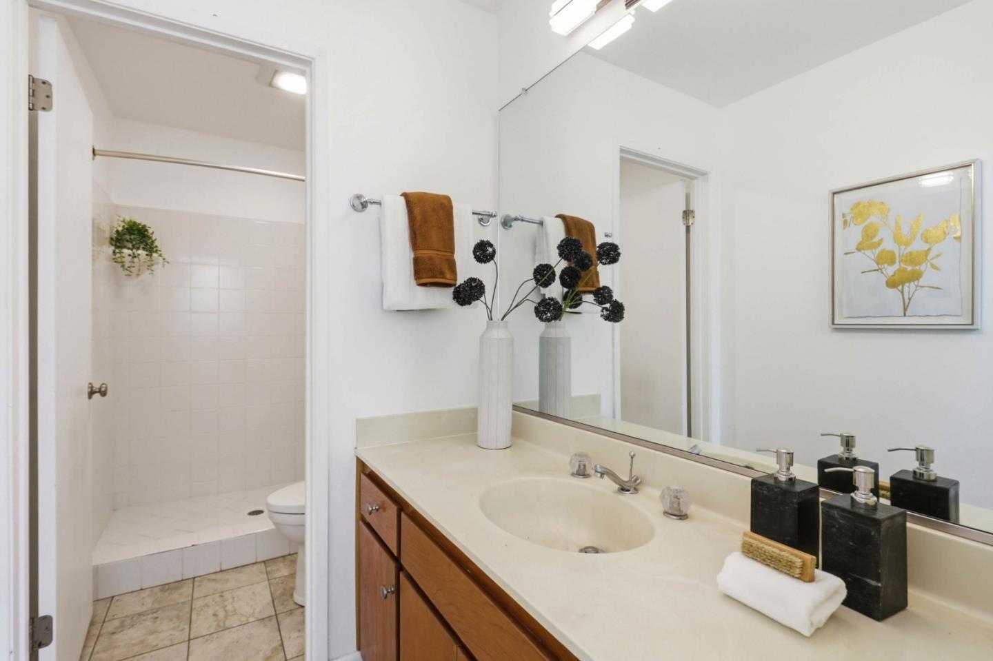 Photo #20: ML82037684 Listing: Photo #20