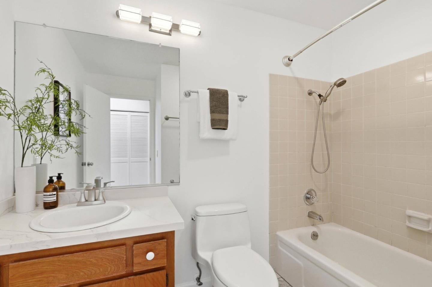 Photo #21: ML82037684 Listing: Photo #21