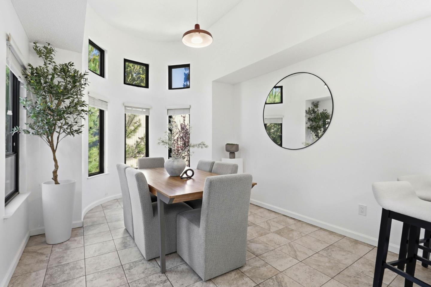 Photo #8: ML82037684 Listing: Photo #8