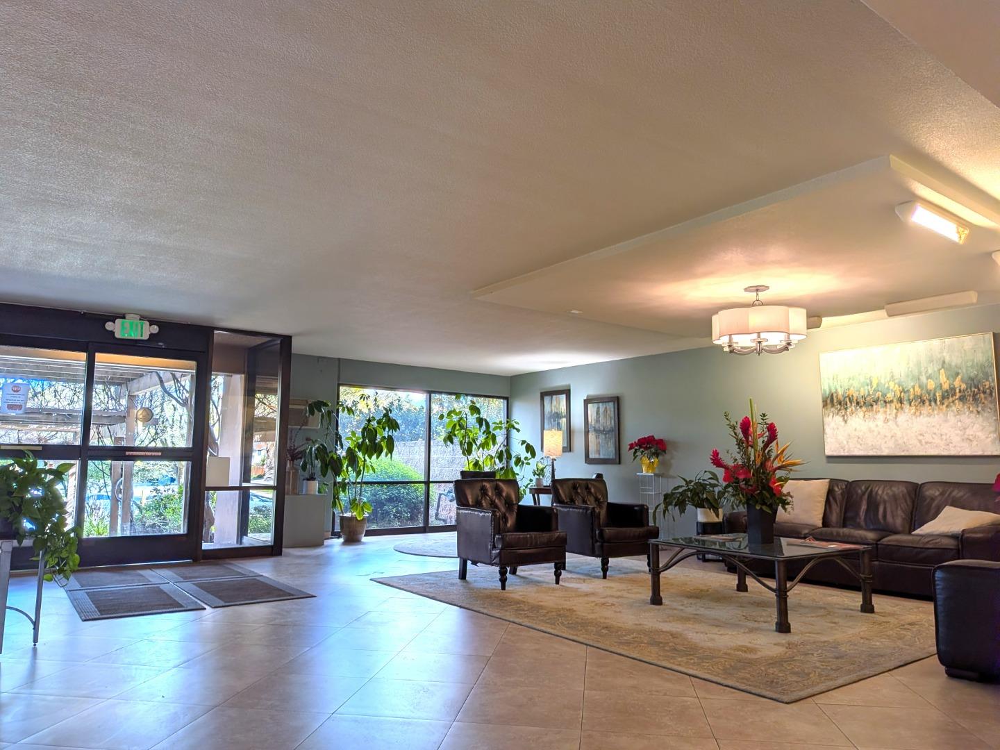 Photo #5: ML82037686 Listing: Photo #5