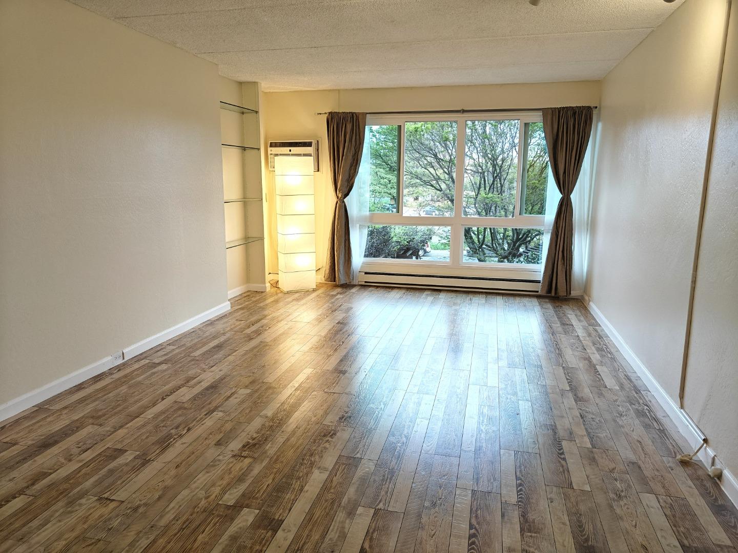 Photo #7: ML82037686 Listing: Photo #7