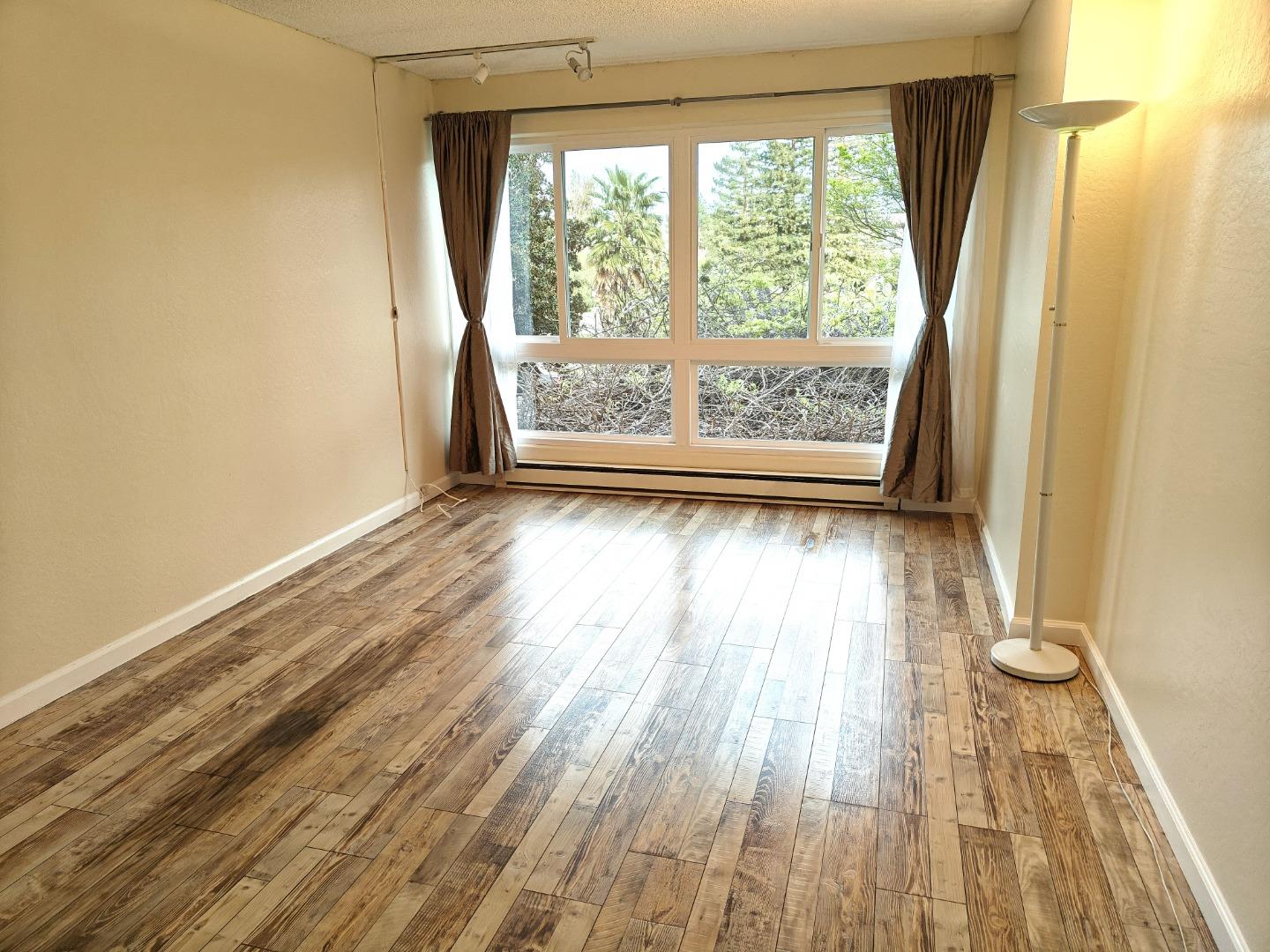 Photo #8: ML82037686 Listing: Photo #8