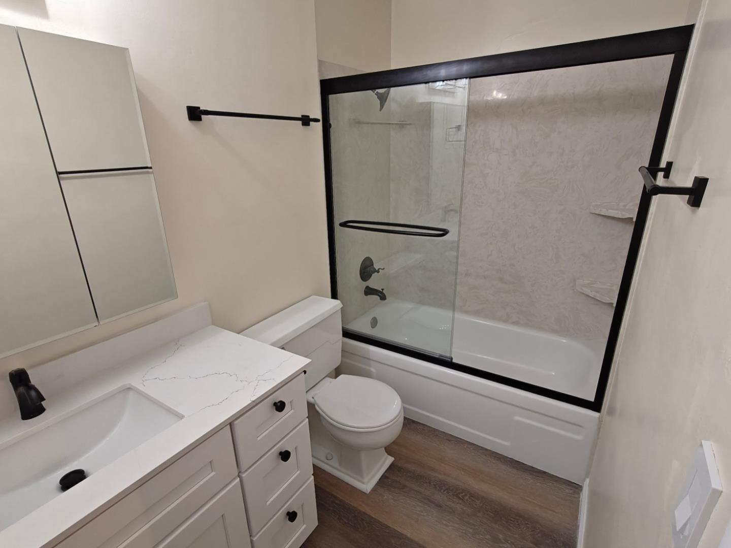 Photo #9: ML82037686 Listing: Photo #9