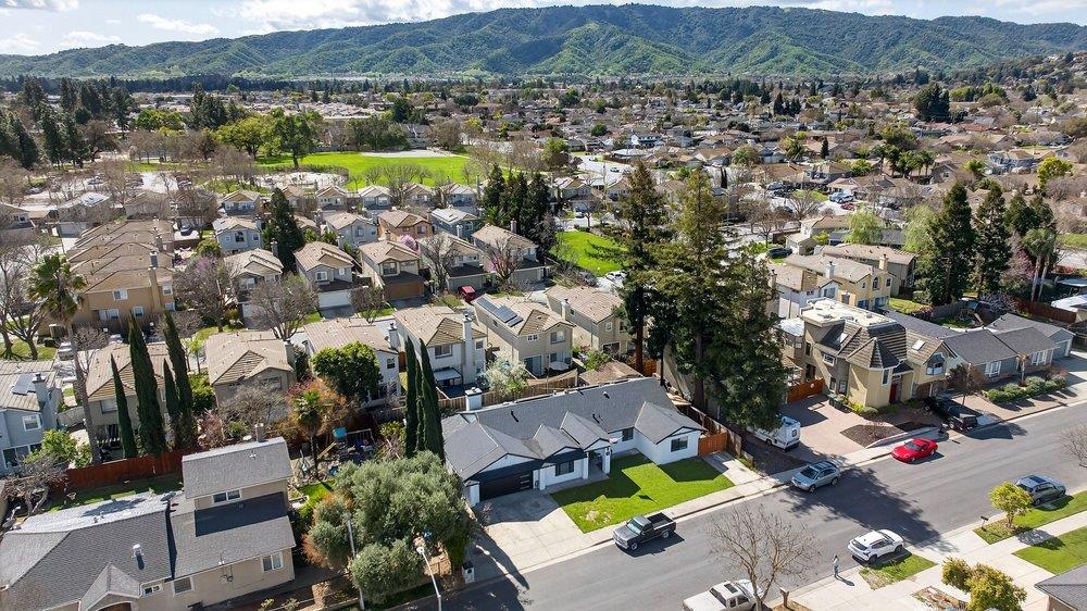 Detail Gallery Image 52 of 52 For 500 Ronan Ave, Gilroy,  CA 95020 - 5 Beds | 3 Baths