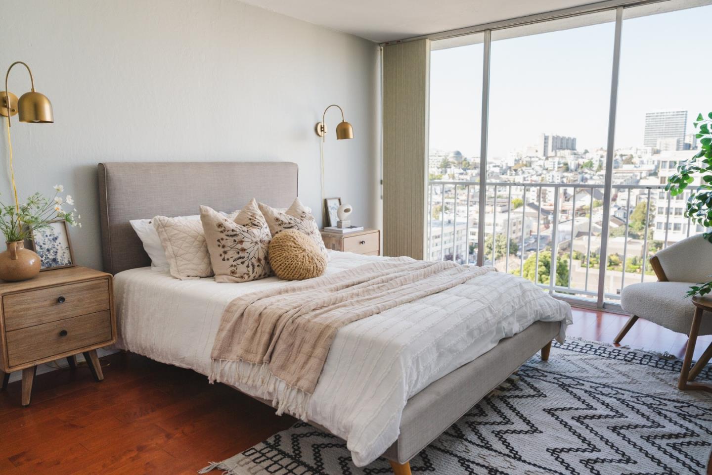 Detail Gallery Image 13 of 24 For 66 Cleary Ct #1206,  San Francisco,  CA 94109 - 3 Beds | 2 Baths