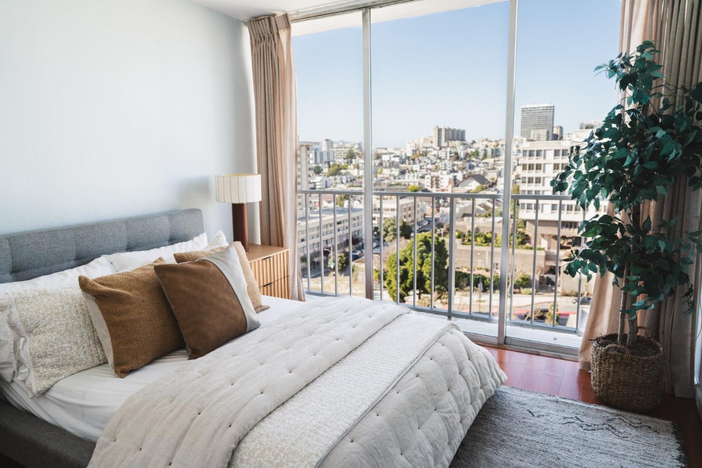 Detail Gallery Image 16 of 24 For 66 Cleary Ct #1206,  San Francisco,  CA 94109 - 3 Beds | 2 Baths