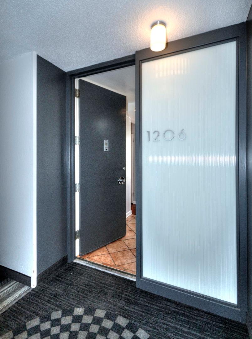 Detail Gallery Image 5 of 24 For 66 Cleary Ct #1206,  San Francisco,  CA 94109 - 3 Beds | 2 Baths