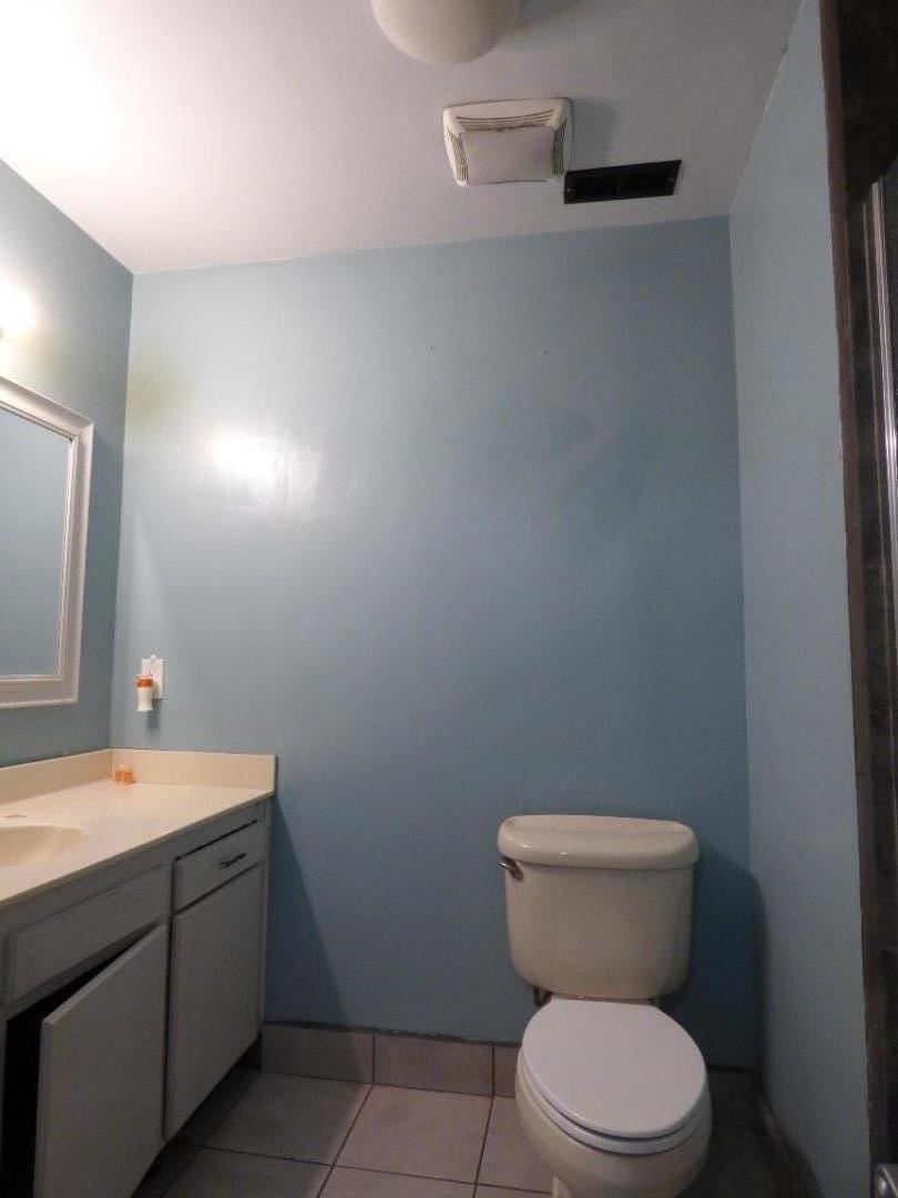 Detail Gallery Image 11 of 18 For 5850 E Ramona Ave, Fresno,  CA 93727 - 4 Beds | 2 Baths