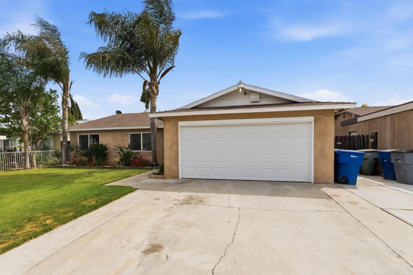 203 West Pearl Avenue, Stockton, CA, 95207