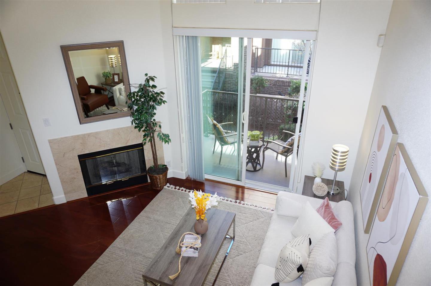 Detail Gallery Image 15 of 28 For 1059 Sapphire Ter, Union City,  CA 94587 - 2 Beds | 2/1 Baths