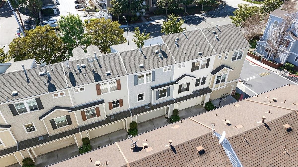 Detail Gallery Image 31 of 34 For 679 Pinnacles Ter, Sunnyvale,  CA 94085 - 3 Beds | 3 Baths