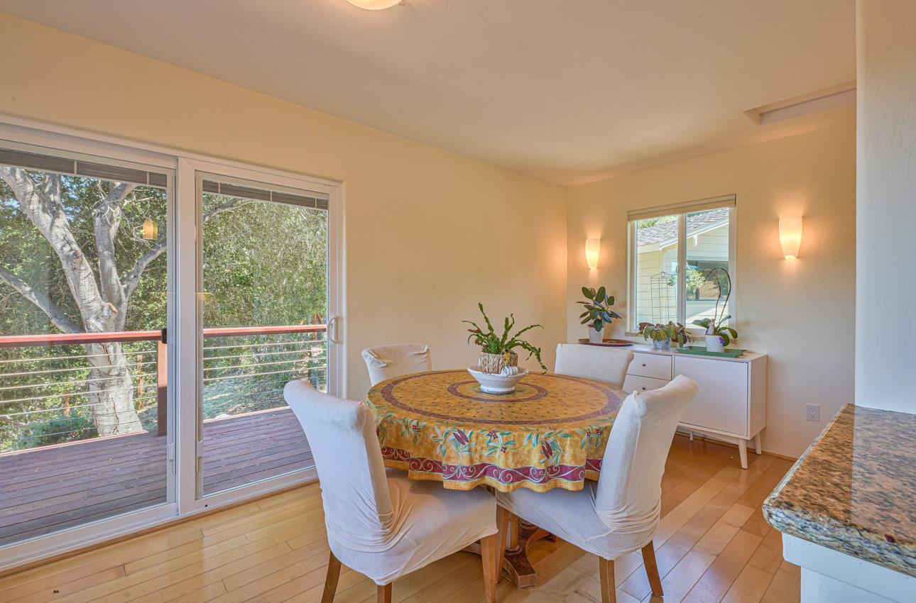 Detail Gallery Image 19 of 47 For 31485 via Las Rosas, Carmel Valley,  CA 93924 - 3 Beds | 2 Baths