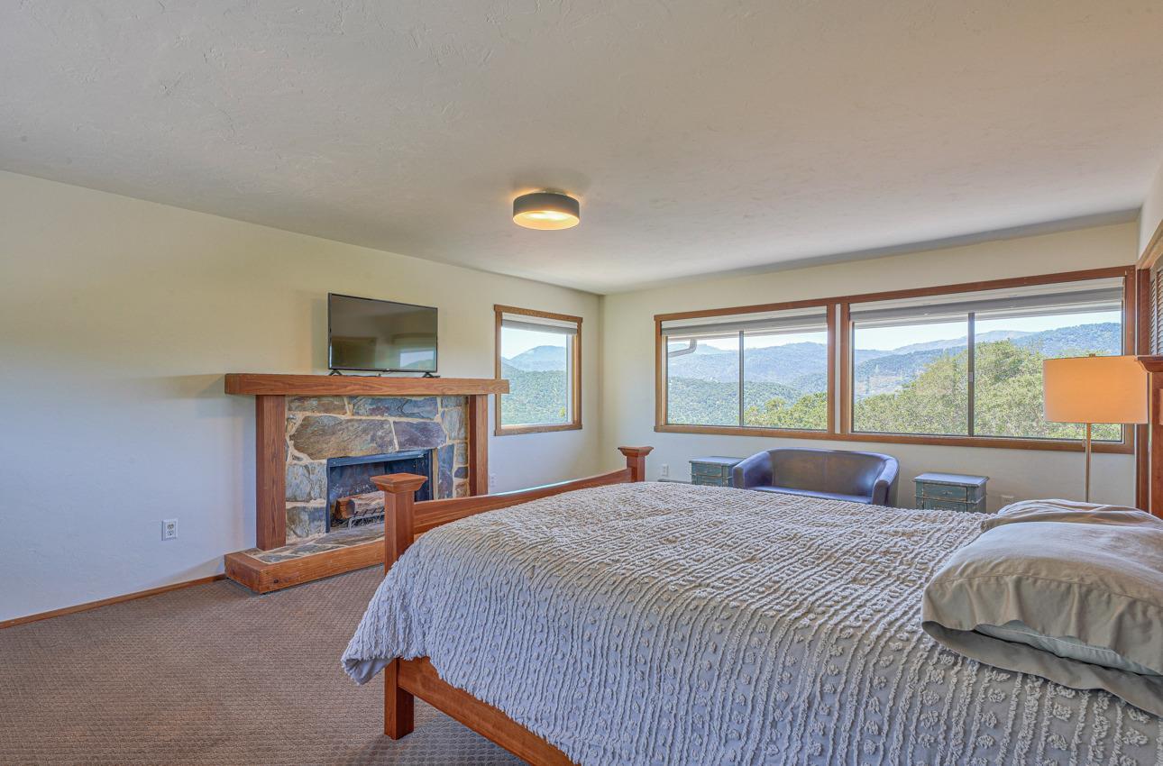 Detail Gallery Image 30 of 47 For 31485 via Las Rosas, Carmel Valley,  CA 93924 - 3 Beds | 2 Baths