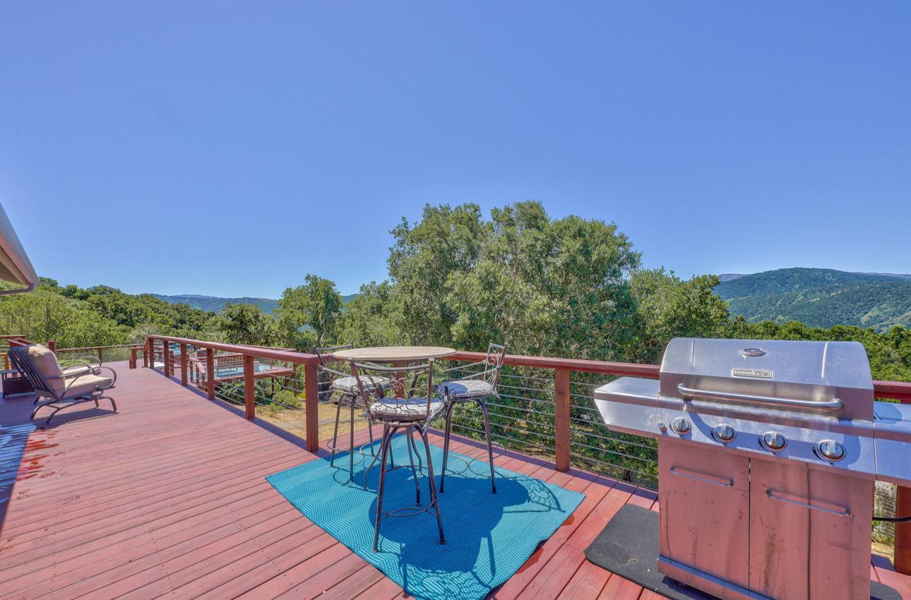 Detail Gallery Image 40 of 47 For 31485 via Las Rosas, Carmel Valley,  CA 93924 - 3 Beds | 2 Baths