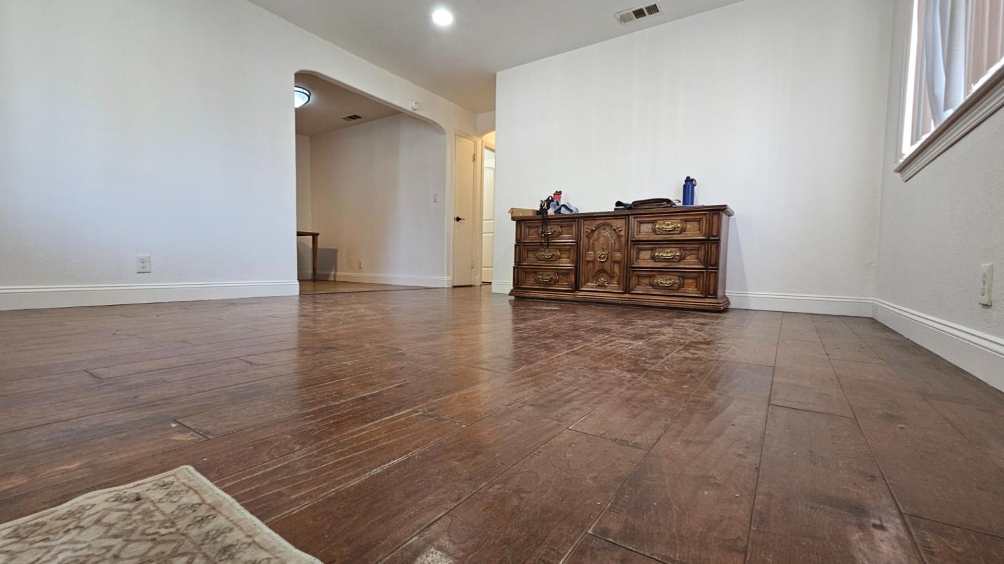 Detail Gallery Image 6 of 15 For 727 Pinto Dr, San Jose,  CA 95111 - – Beds | – Baths