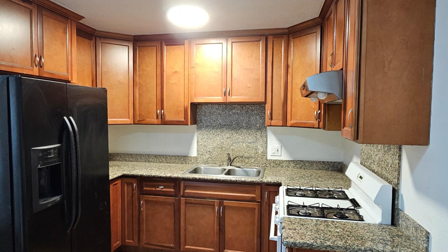 Detail Gallery Image 8 of 15 For 727 Pinto Dr, San Jose,  CA 95111 - – Beds | – Baths