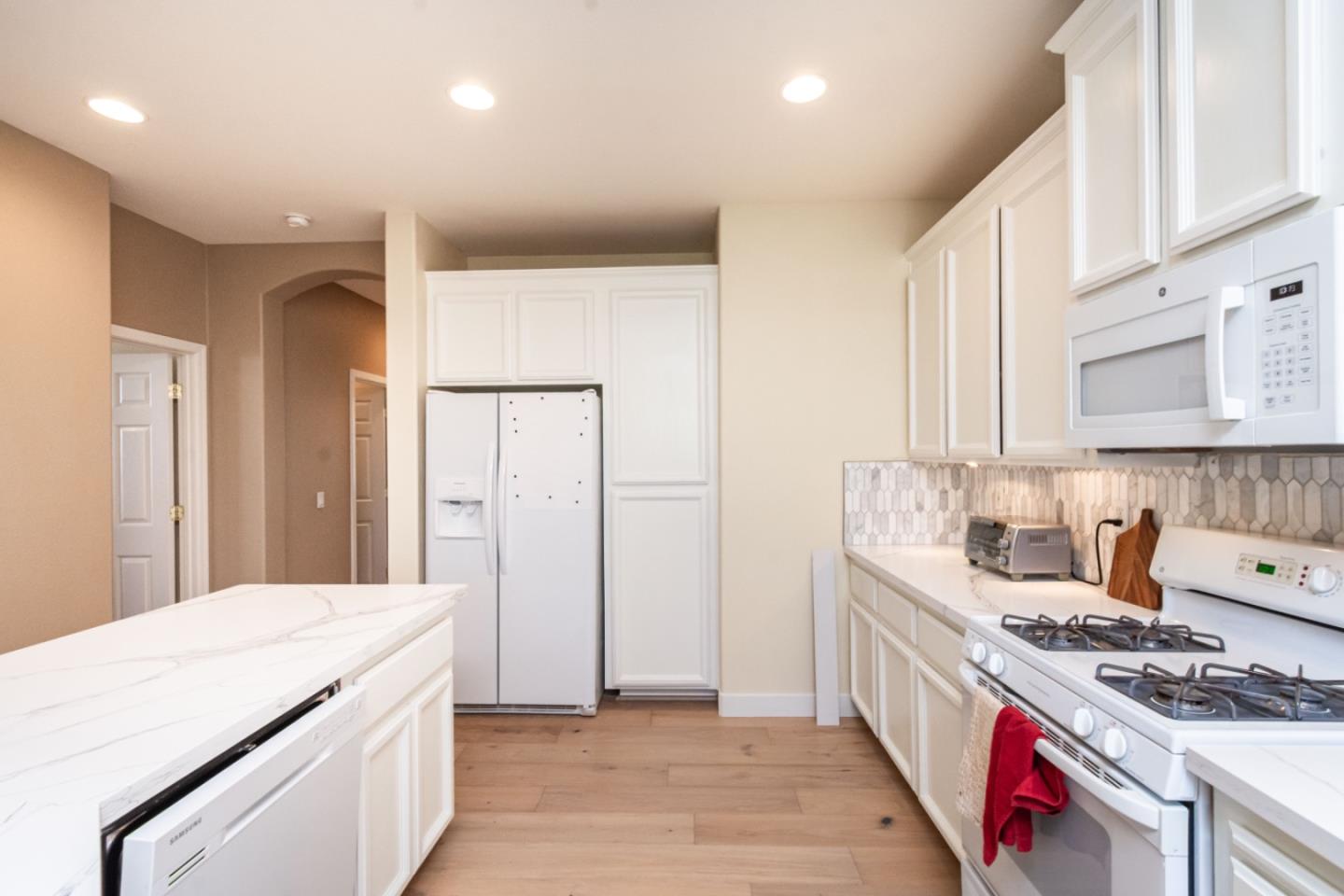 Detail Gallery Image 21 of 49 For 5020 Cleveland Bay Way, Elk Grove,  CA 95757 - 3 Beds | 2 Baths