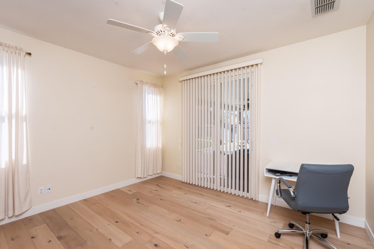 Detail Gallery Image 34 of 49 For 5020 Cleveland Bay Way, Elk Grove,  CA 95757 - 3 Beds | 2 Baths