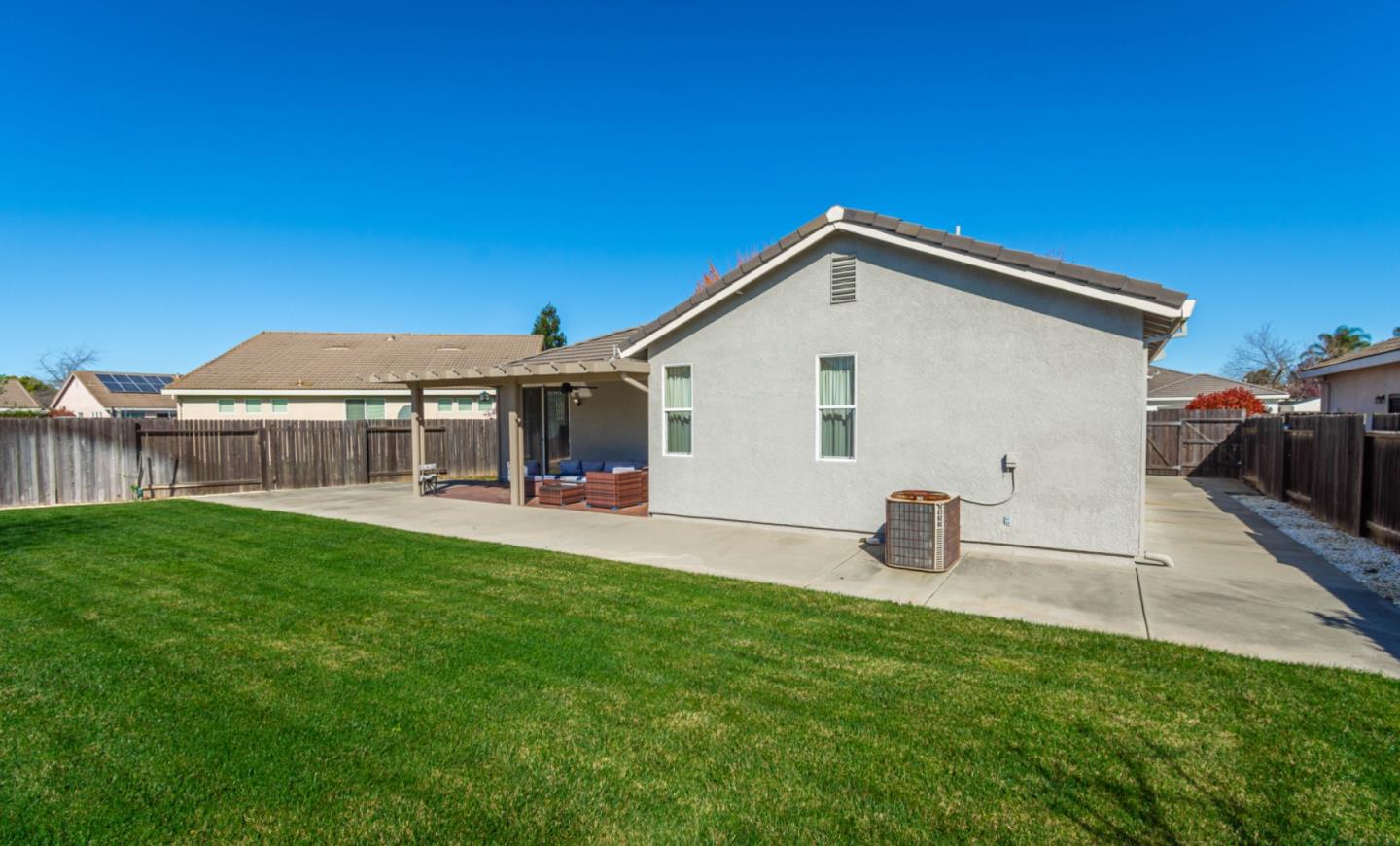 Detail Gallery Image 46 of 49 For 5020 Cleveland Bay Way, Elk Grove,  CA 95757 - 3 Beds | 2 Baths