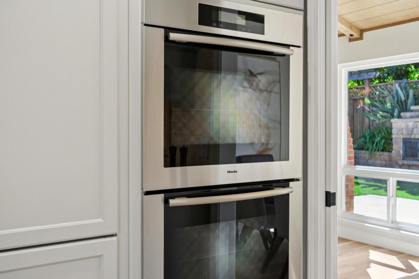 Detail Gallery Image 20 of 57 For 646 Oneida Dr, Sunnyvale,  CA 94087 - 4 Beds | 3 Baths