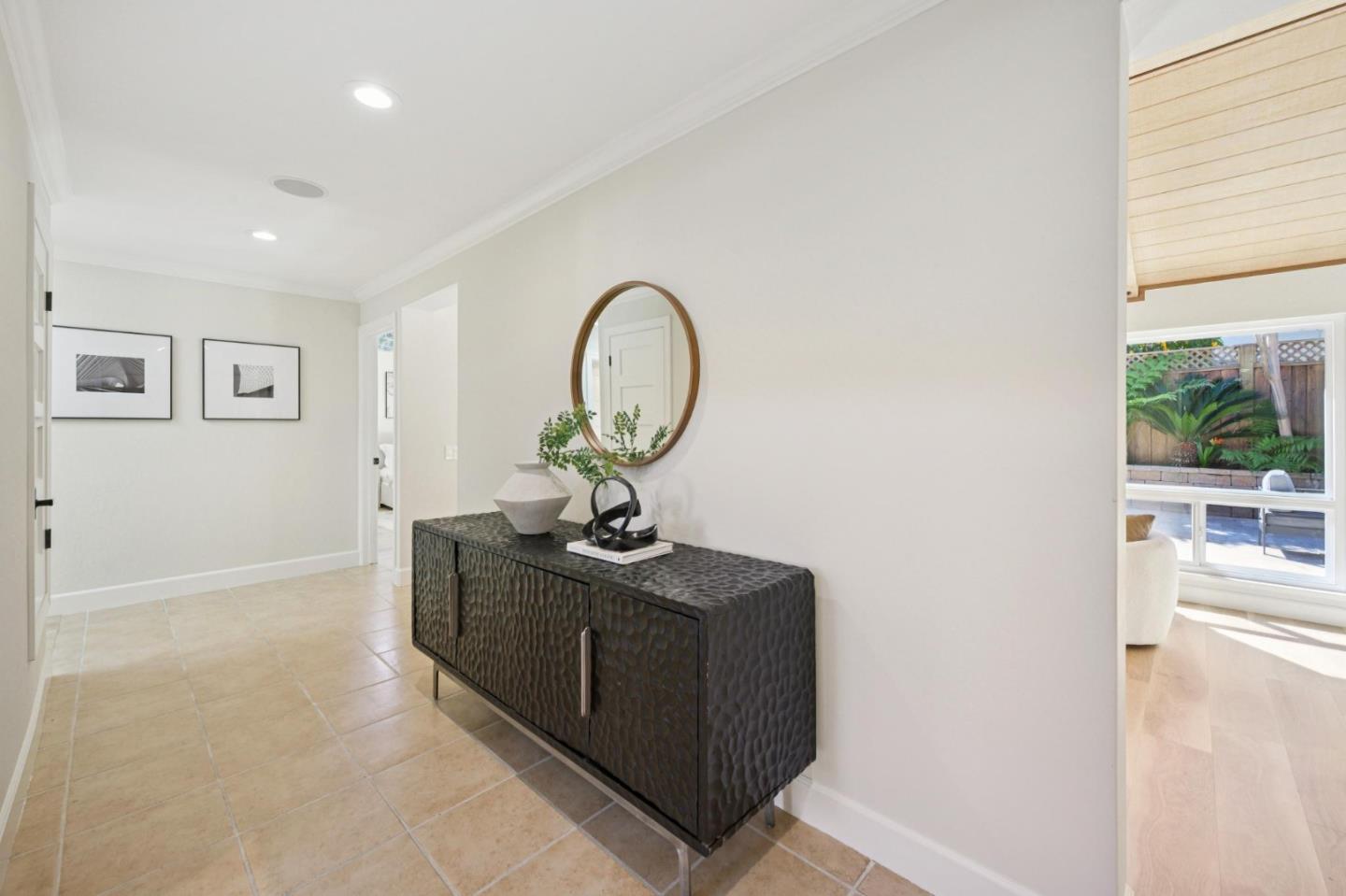 Detail Gallery Image 33 of 57 For 646 Oneida Dr, Sunnyvale,  CA 94087 - 4 Beds | 3 Baths