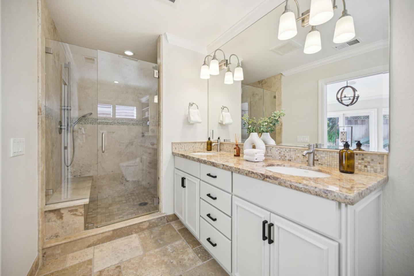 Detail Gallery Image 40 of 57 For 646 Oneida Dr, Sunnyvale,  CA 94087 - 4 Beds | 3 Baths