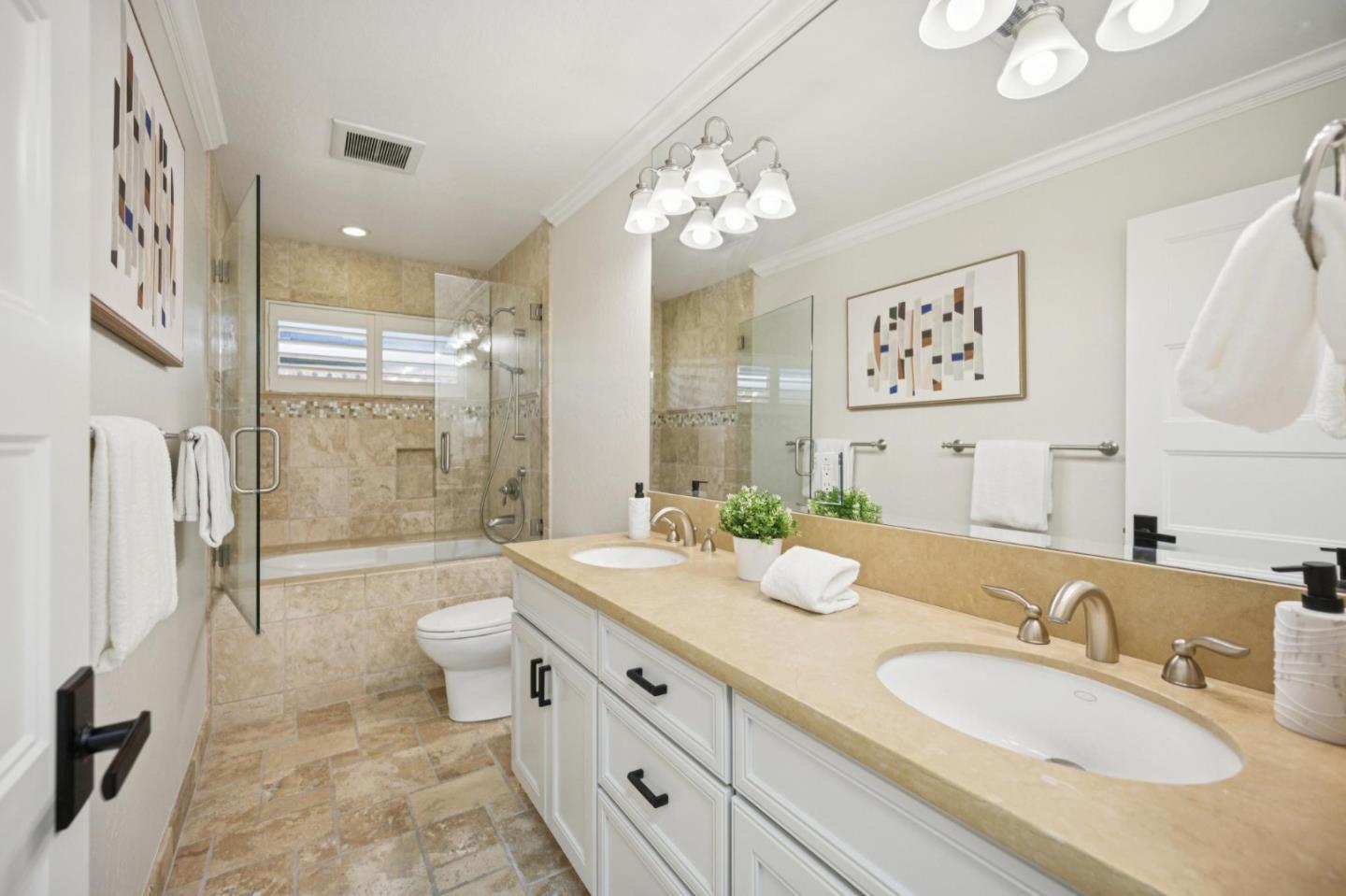 Detail Gallery Image 41 of 57 For 646 Oneida Dr, Sunnyvale,  CA 94087 - 4 Beds | 3 Baths